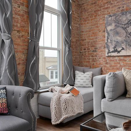 Spacious Luxury Apt In Historic Downtown - Oh Amish Country Millersburg Kültér fotó